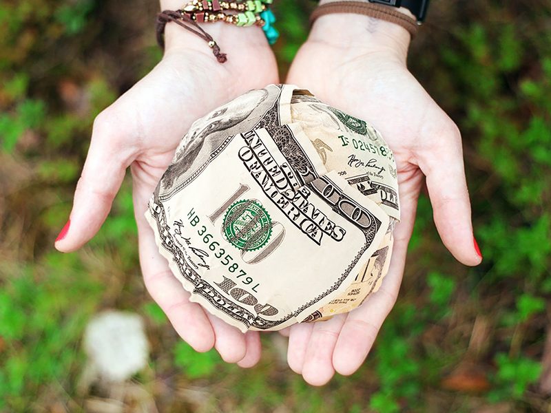 Warren Buffett đã từ chức tại Gates Foundation