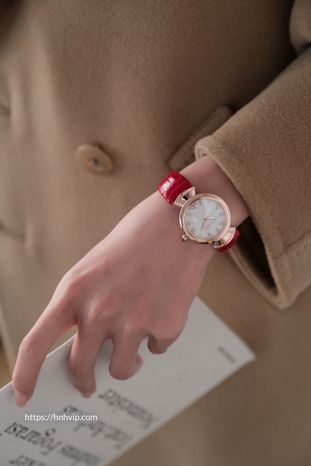 BVLGARI DIVAS’ DREAM WATCH 102840