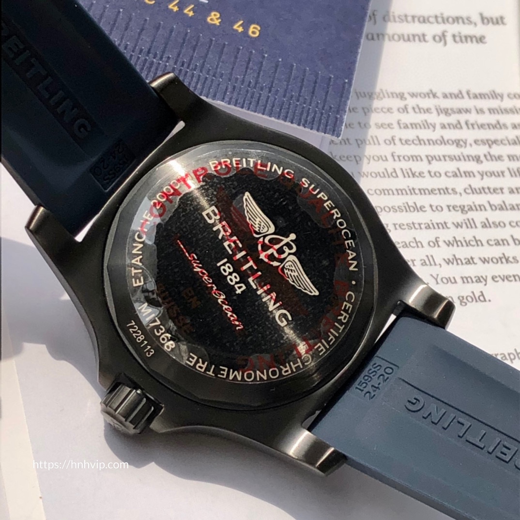 Breitling SUPEROCEAN AUTOMATIC 46 BLACK STEEL