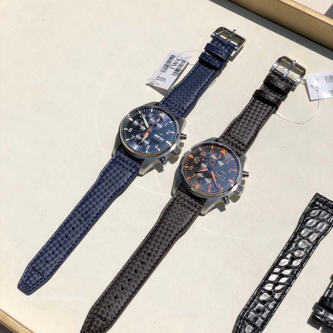 IWC IW377729 Pilot's Watch Chronograph Captain Blue / Tmall
