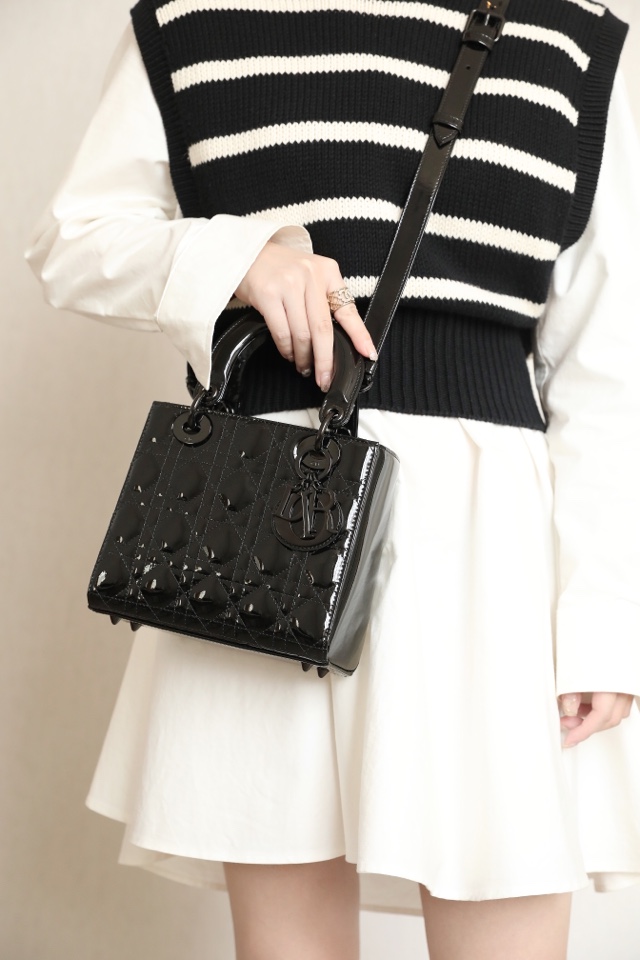 DIOR Small Lady Dior Bag Black Ultraglossy Patent Cannage Calfskin