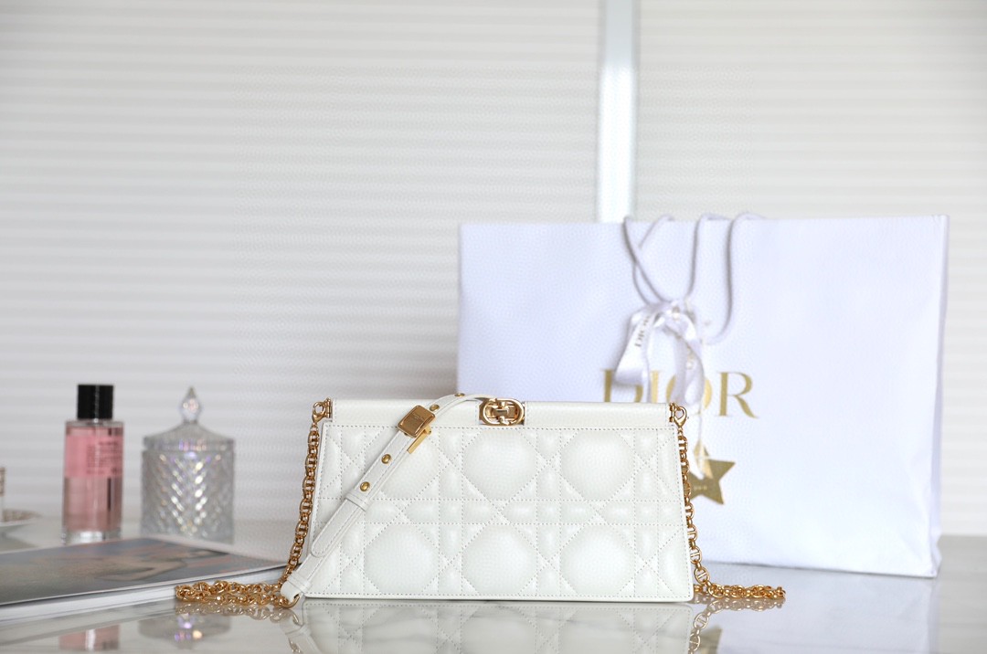 Dior Caro Colle Latte Clutch With Chain Black Cannage S5166UDBB