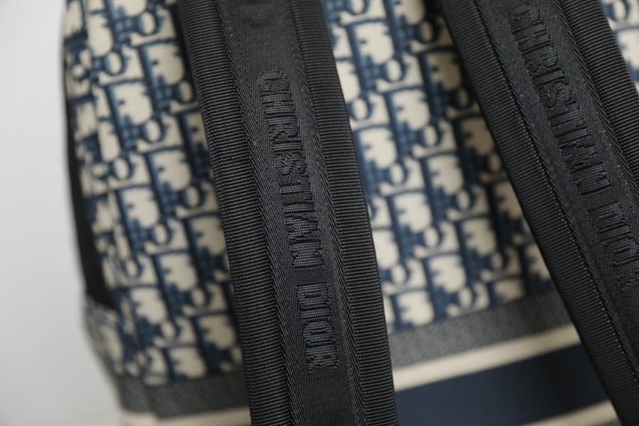 Dior DIORTRAVEL BACKPACK Blue Dior Oblique Jacquard M6104STZQ_M928