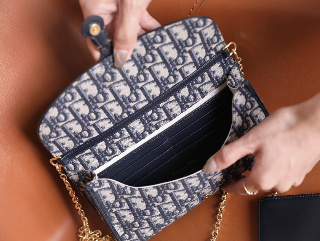 DIOR DIOR BOBBY POUCH Blue Dior Oblique Jacquard S5703UTZQ M928