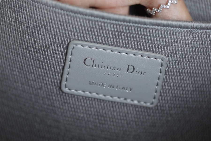 DIOR DIORTRAVEL OBLIQUE VANITY S5480VTDT