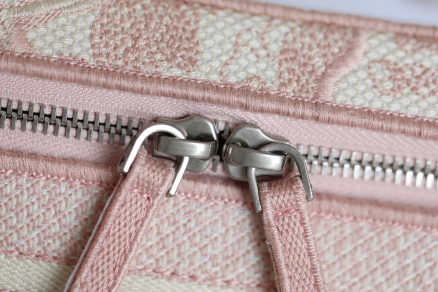 DIOR DIORTRAVEL OBLIQUE VANITY S5480VTDT