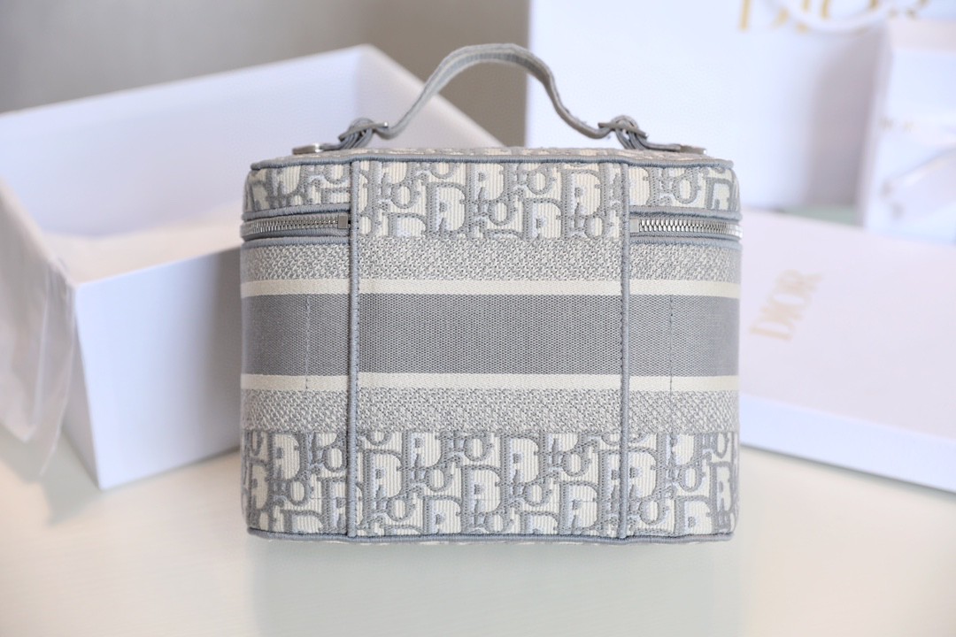 DIOR DIORTRAVEL OBLIQUE VANITY S5480VTDT