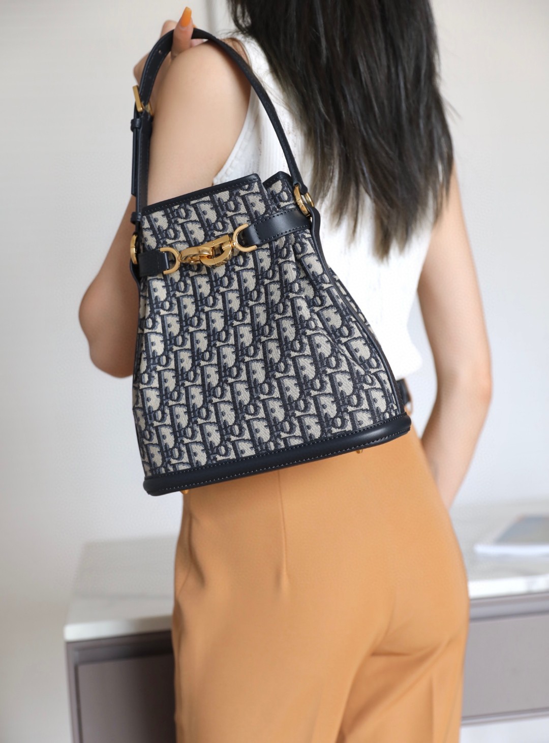 DIOR MEDIUM C'EST DIOR BAGBlue Dior Oblique Jacquard M2271UTZQ
