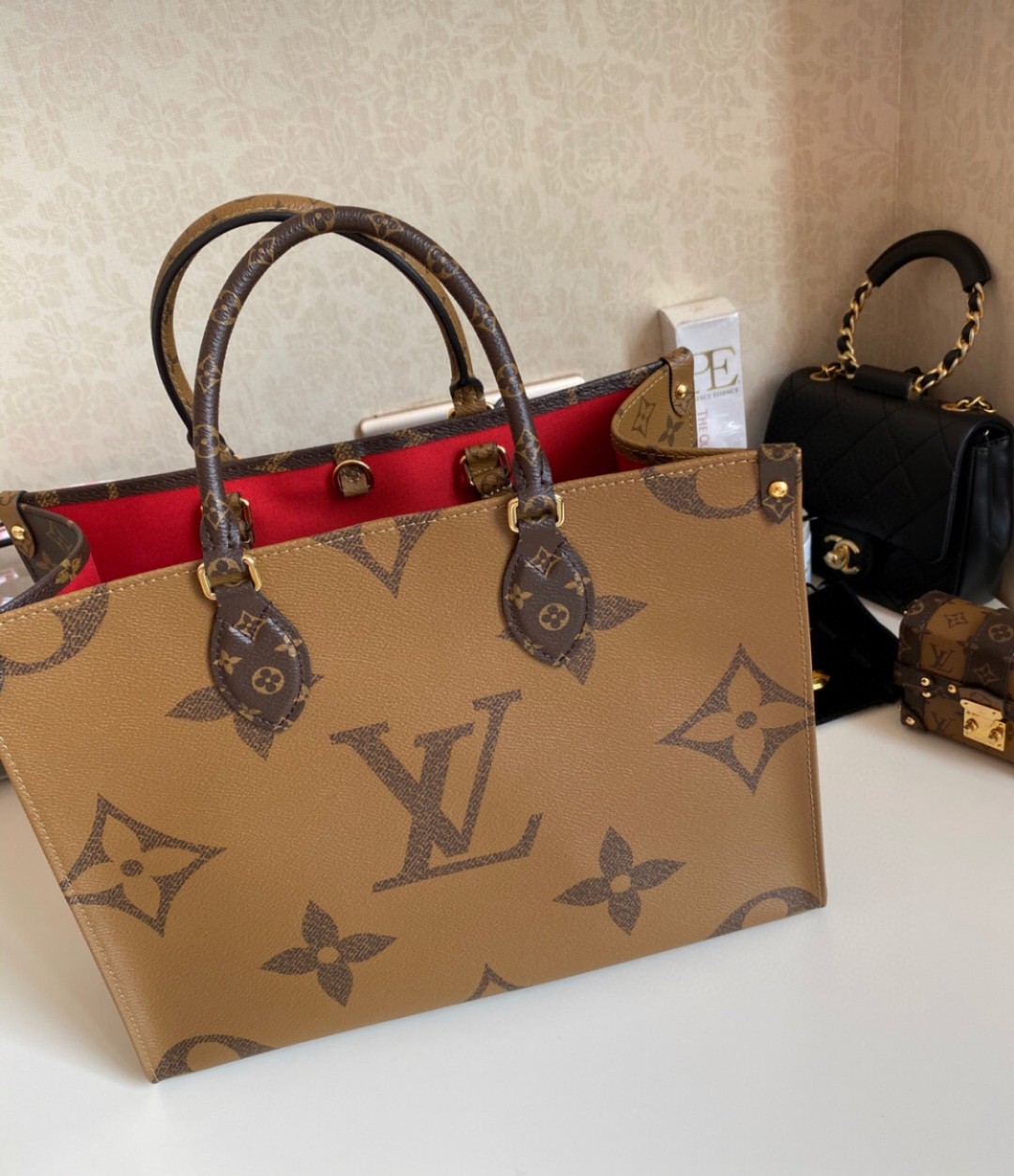 Louis Vuitton M45039 Onthego MM