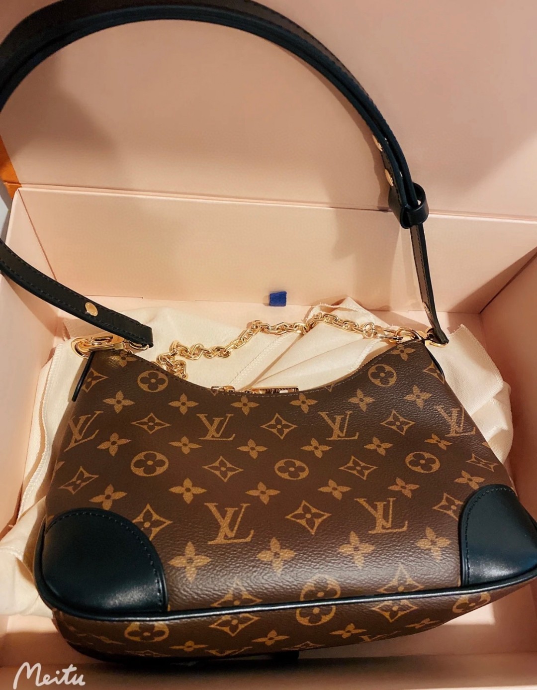 LOUIS VUITTON M45831 Boulogne Bag