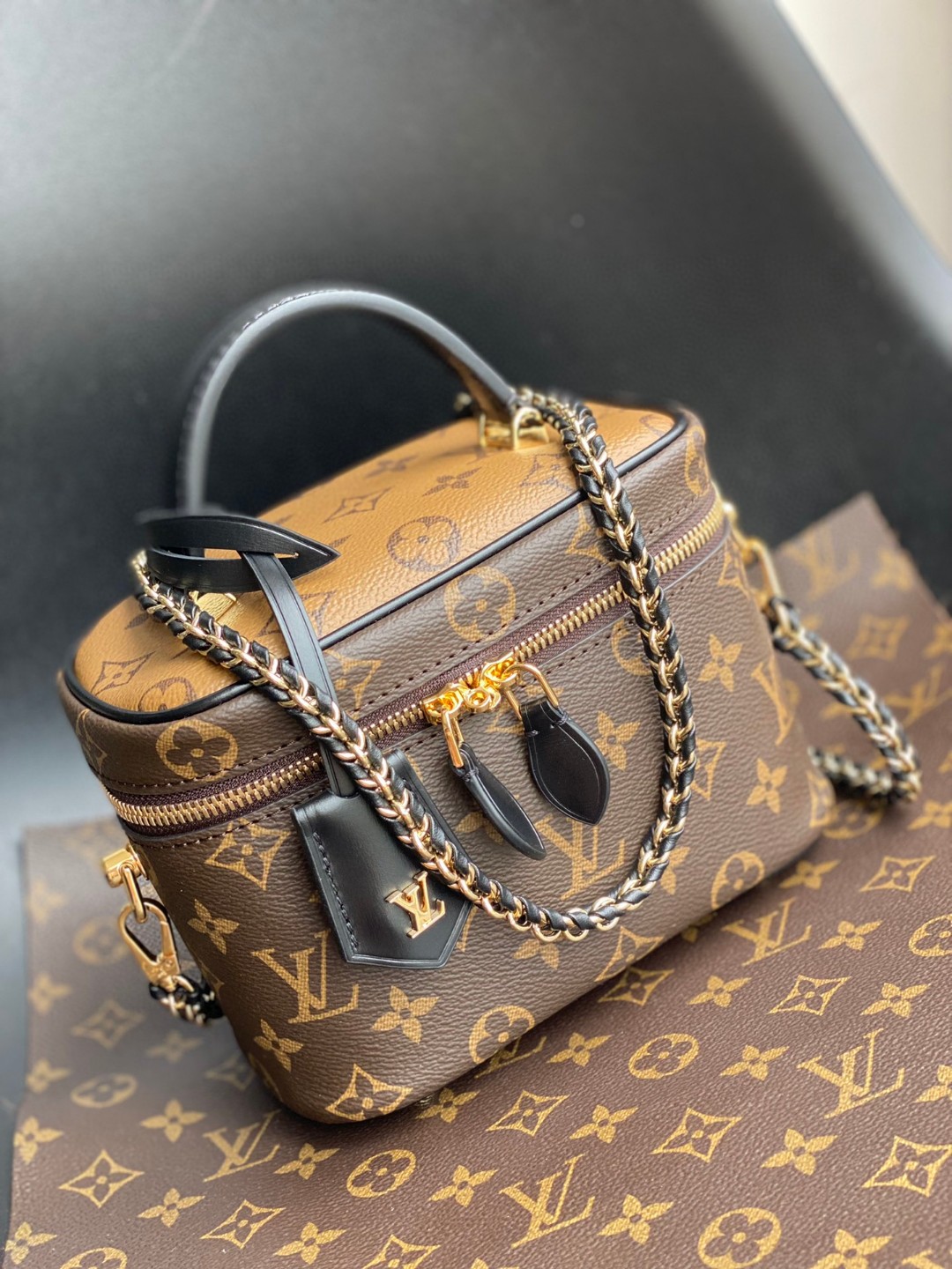 Louis Vuitton M45165 VANITY pm bag