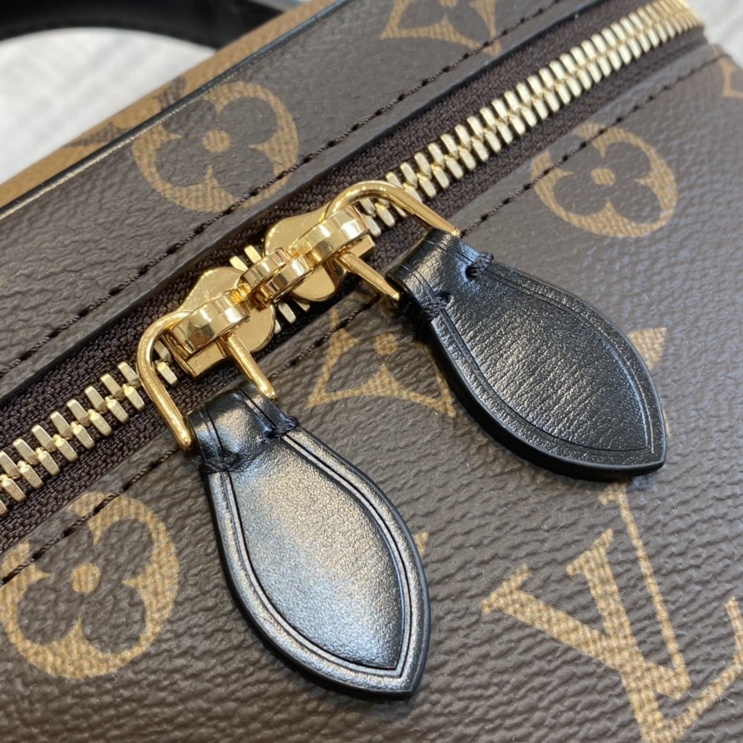 Louis Vuitton M45165 VANITY pm bag