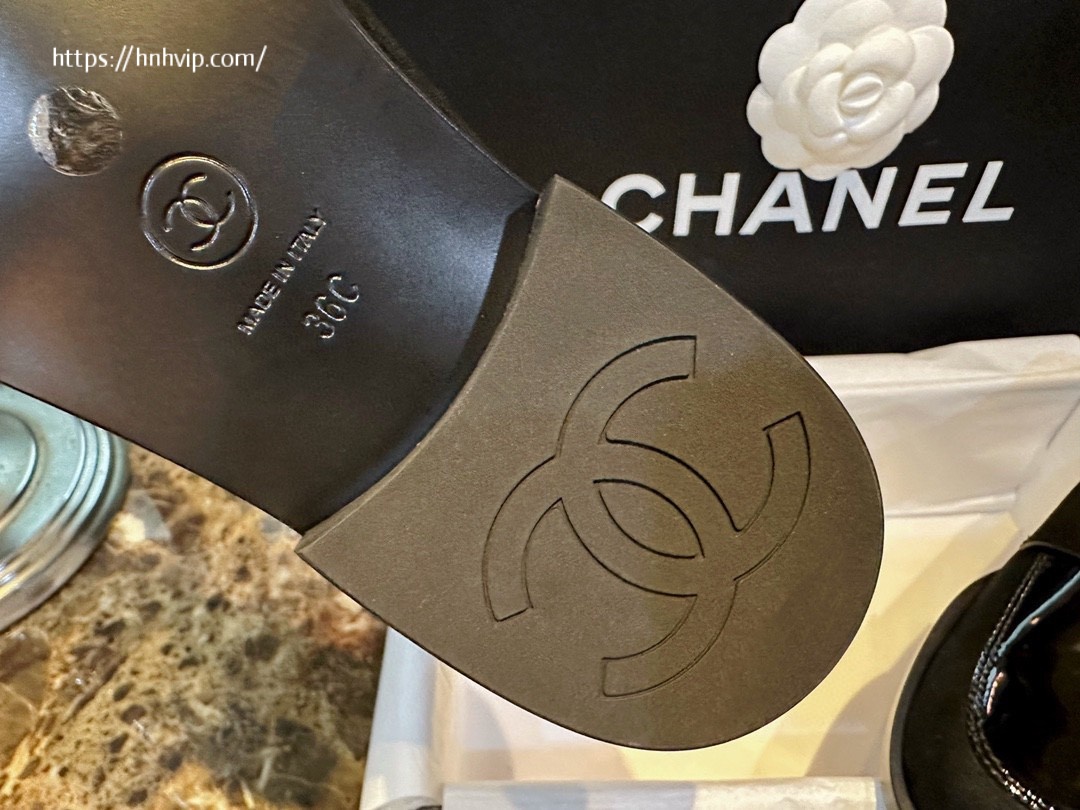 CHANEL Loafers Black Patent Calfskin G39606
