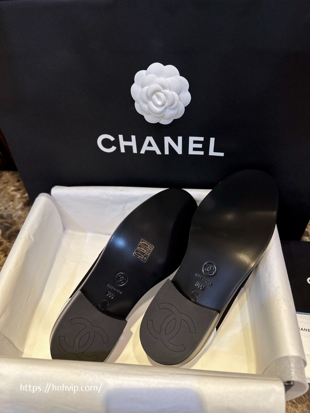 CHANEL Loafers Black and white Patent Calfskin G39606