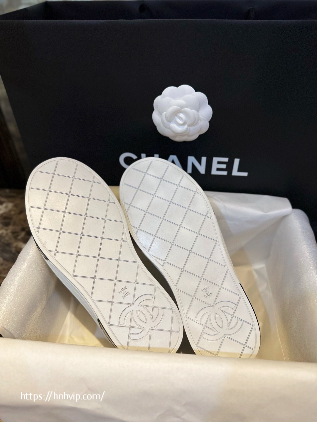 CHANEL Lambskin Quilted CC Stroll Sneakers G39180