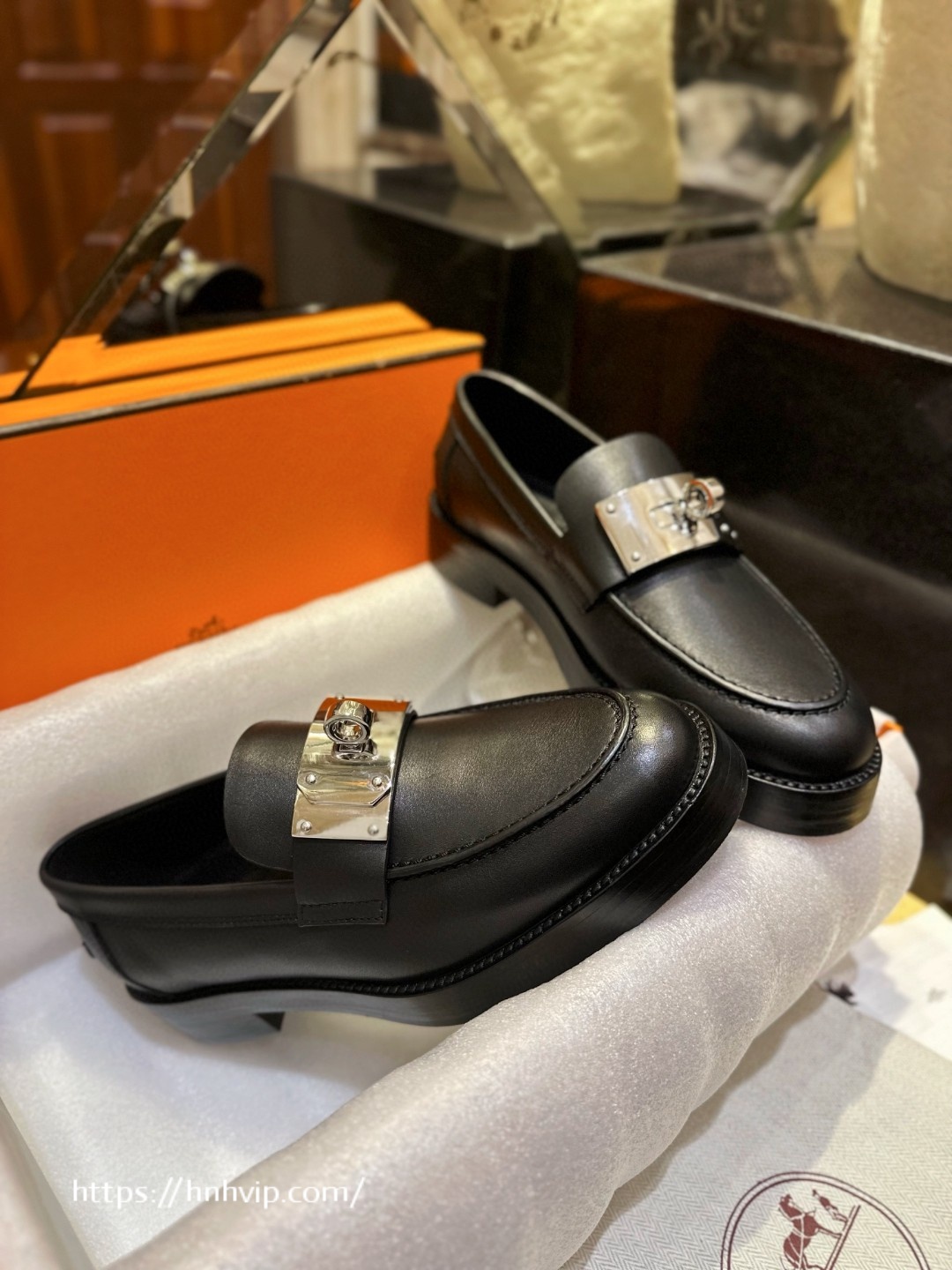 HERMES HOT LOAFER H232075Z 02350