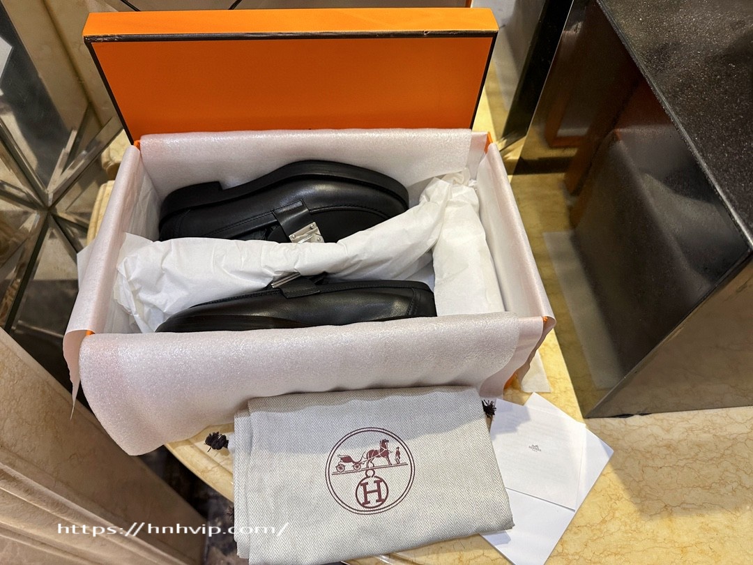 HERMES HOT LOAFER H232075Z 02350