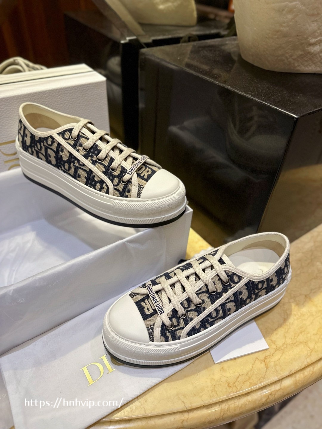 Dior WALK'N'DIOR PLATFORM SNEAKER Deep Blue Dior Oblique Embroidered Cotton