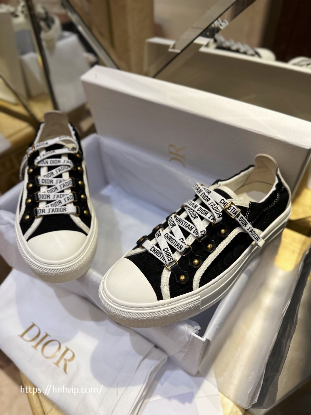 DIOR WALK'N'DIOR SNEAKER Black Canvas and White Suede Calfskin