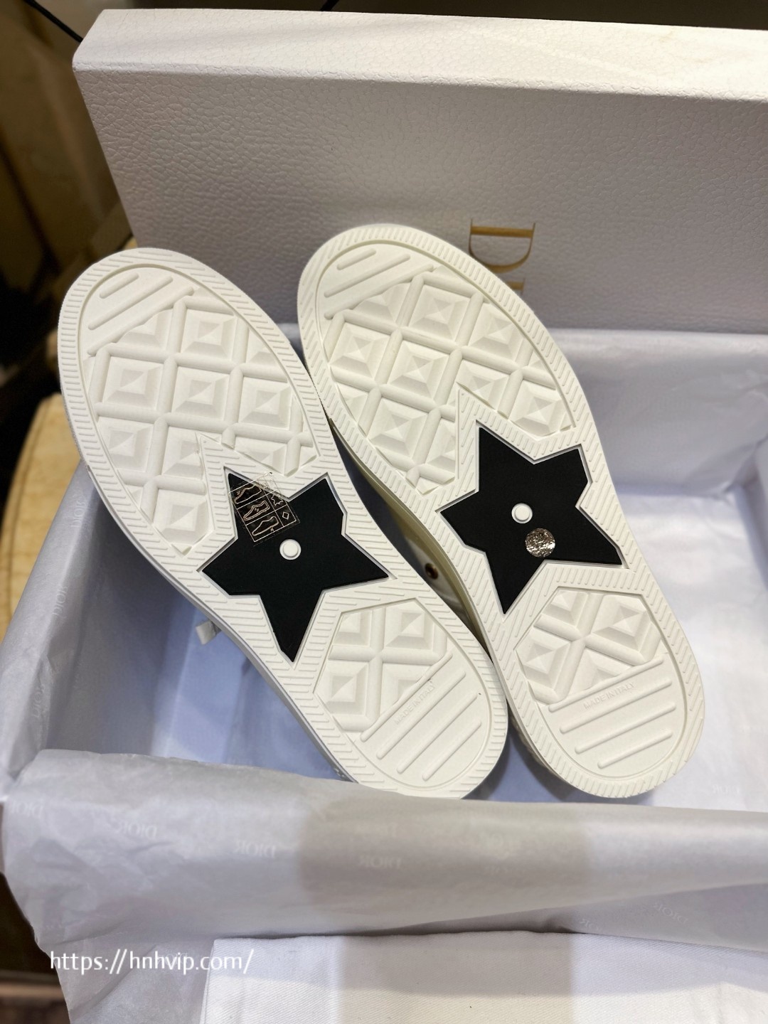 Dior WALK'N'DIOR SNEAKER White Canvas and Suede Calfskin