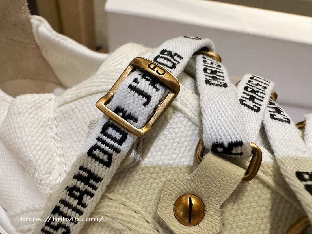 Dior WALK'N'DIOR SNEAKER White Canvas and Suede Calfskin