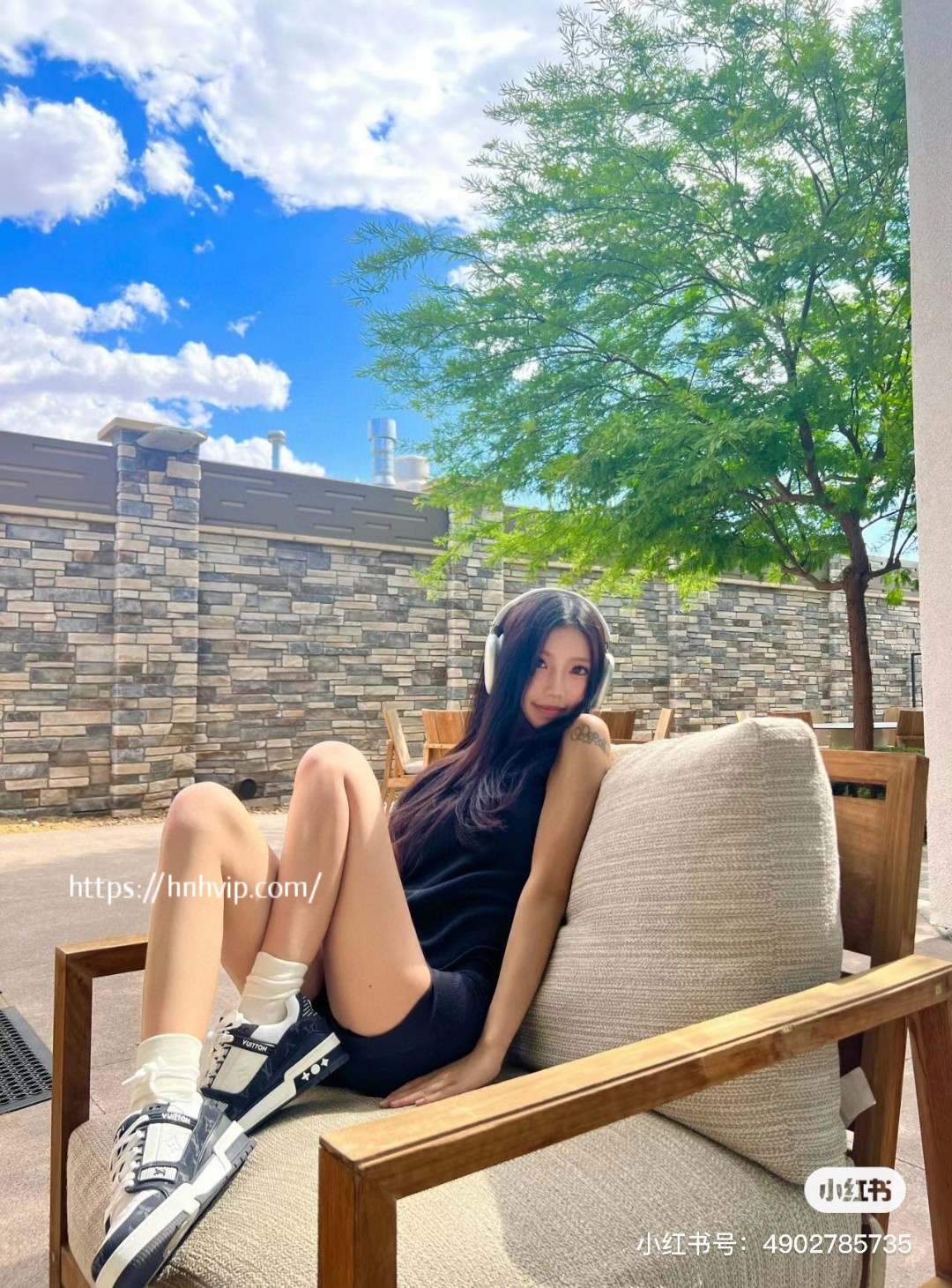 Louis Vuitton 1AC2AO LV Trainer Sneaker