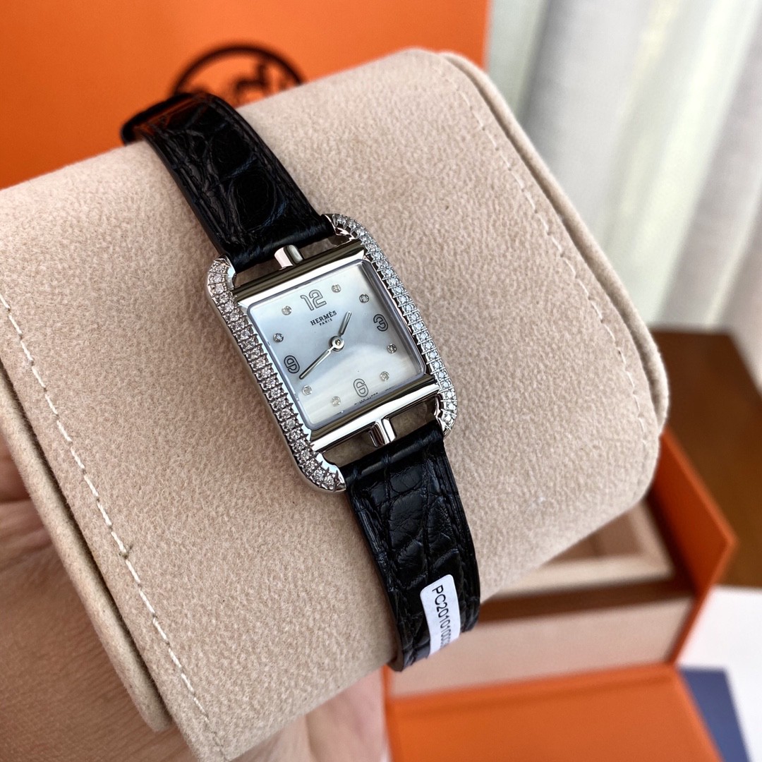 Hermes Cape Cod watch 23mm W044211WW00