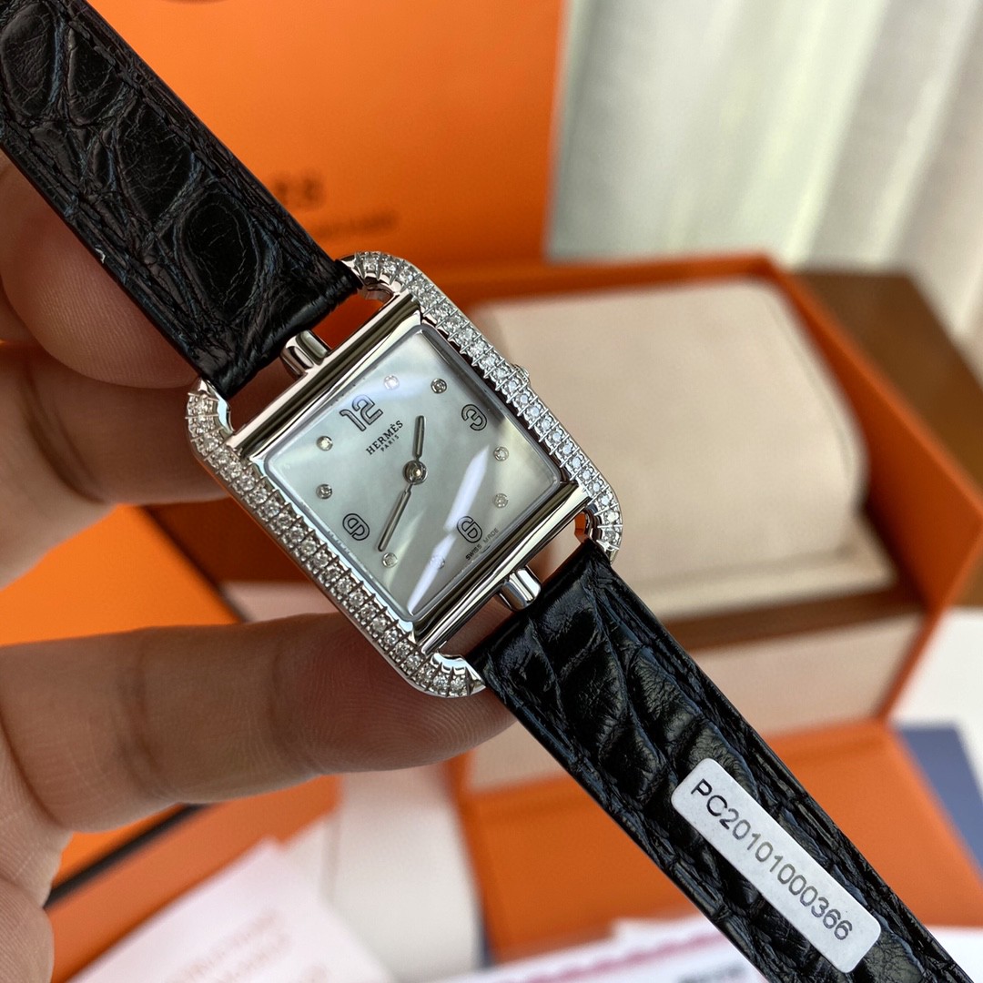 Hermes Cape Cod watch 23mm W044211WW00