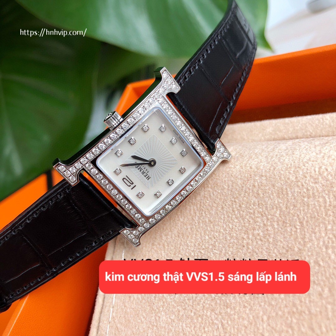 Hermes H Hour 036880WW00 Medium MM 26mm