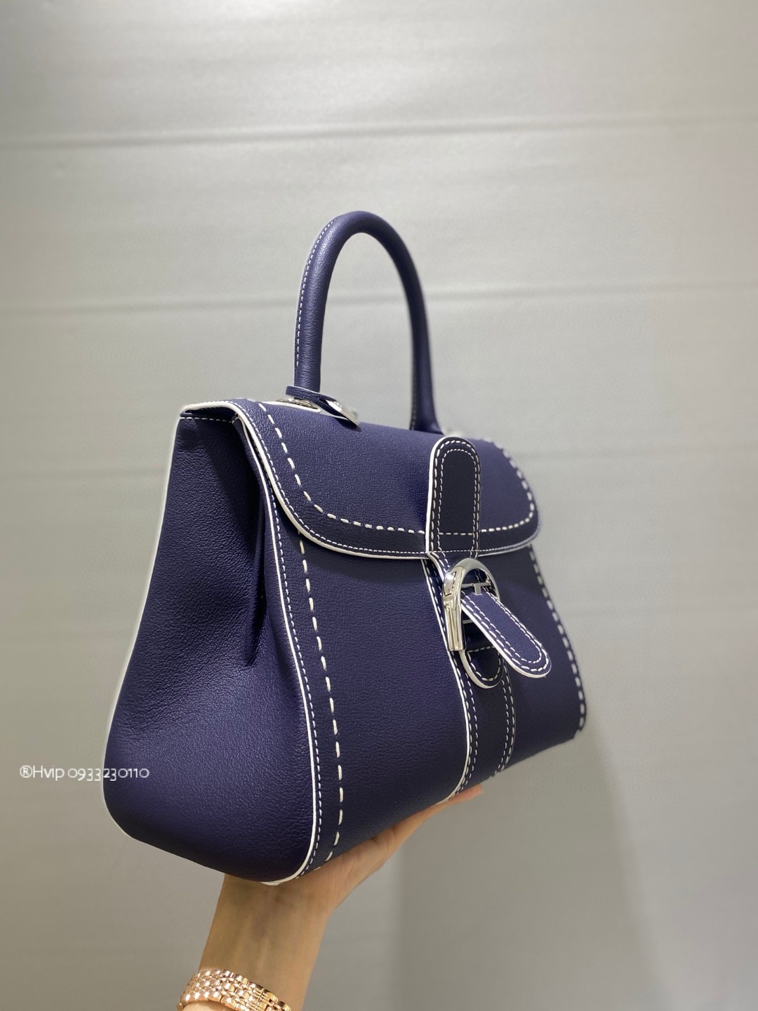 Delvaux Brillant MM Surpiqué grained Calf leather Blue