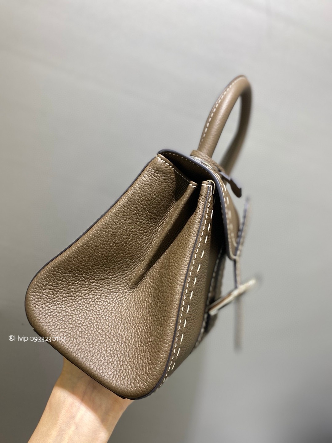 Delvaux Brillant Mini Surpiqué grained Calf leather gris Etoupe