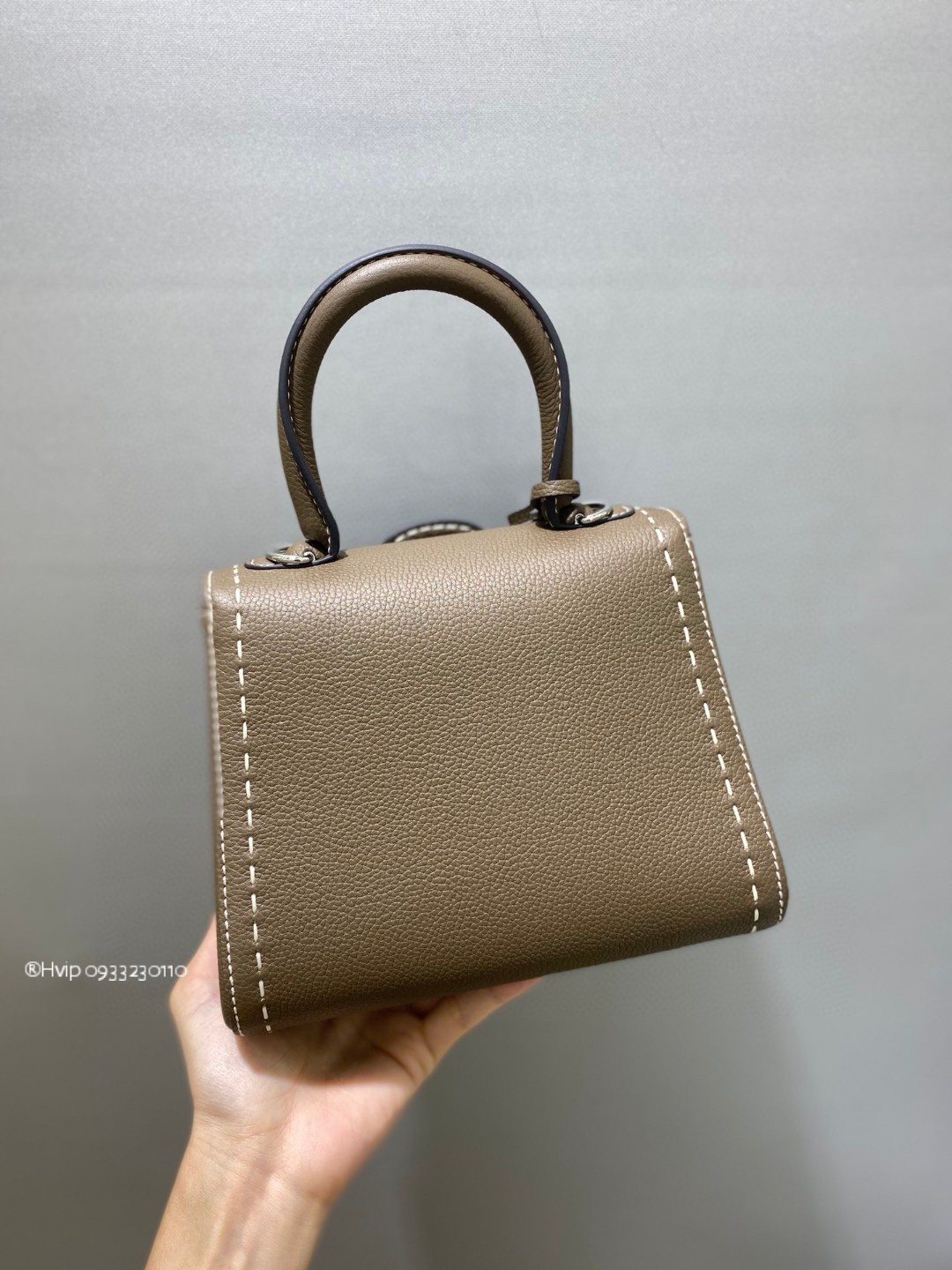 Delvaux Brillant Mini Surpiqué grained Calf leather gris Etoupe