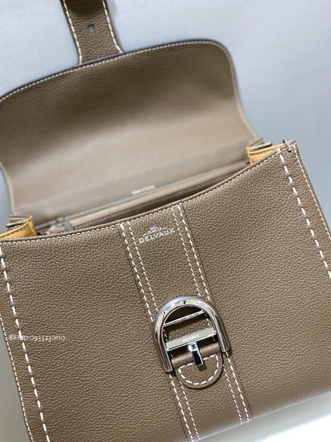 Delvaux Brillant MM Surpiqué grained Calf leather gris etoupe