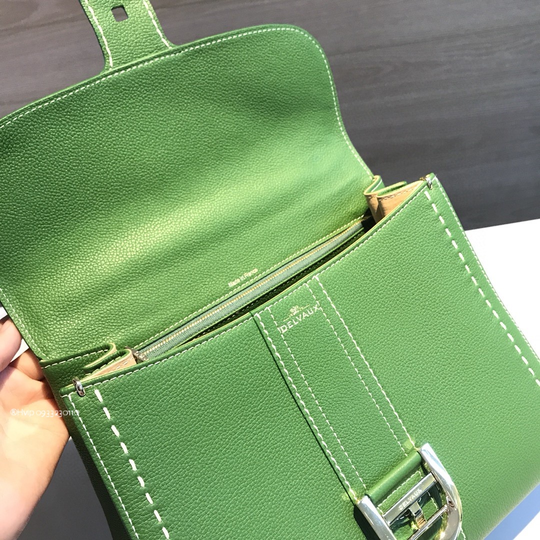 Delvaux Brillant MM Surpiqué grained Calf leather green