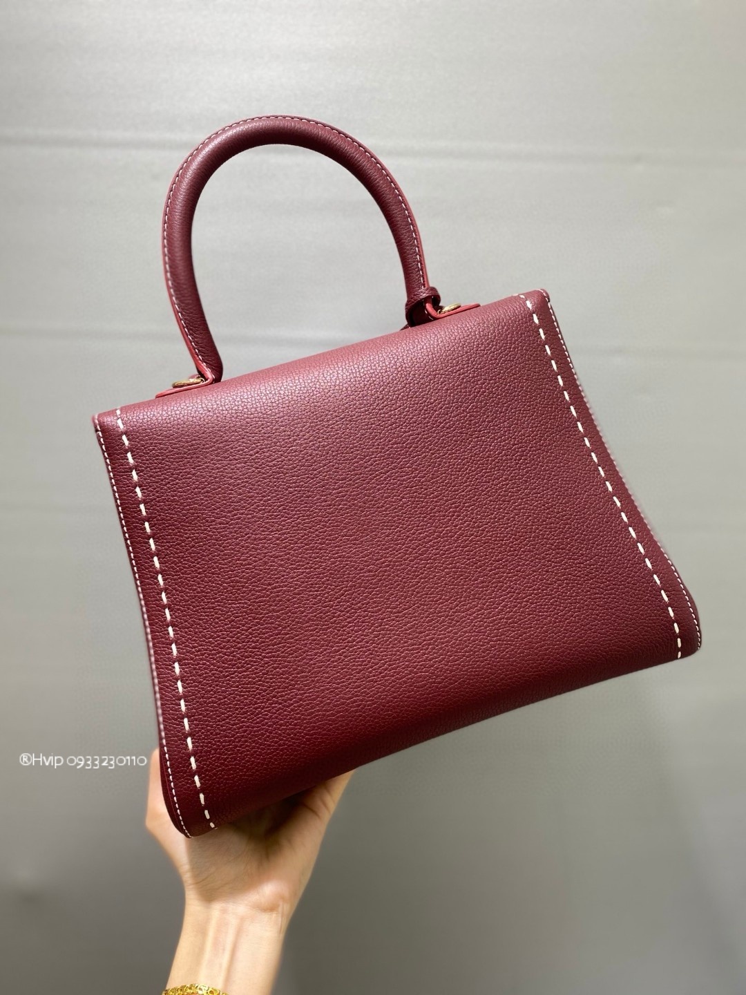 Delvaux Brillant MM Surpiqué grained Calf leather Bordeaux