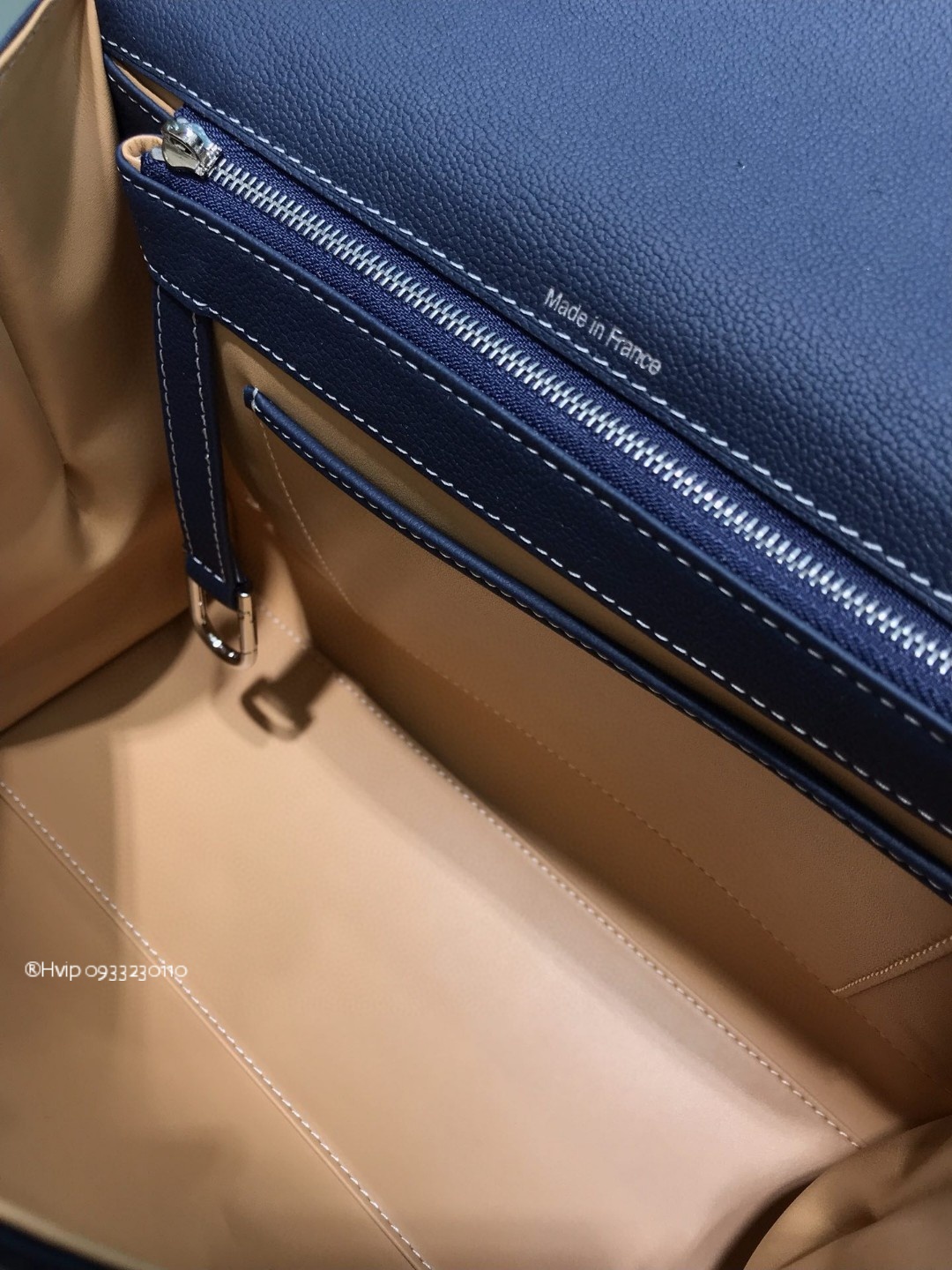 Delvaux Brillant MM Surpiqué grained Calf leather navy