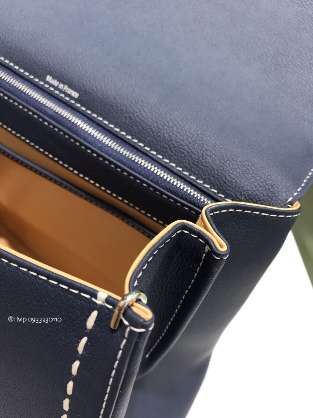 Delvaux Brillant MM Surpiqué grained Calf leather navy