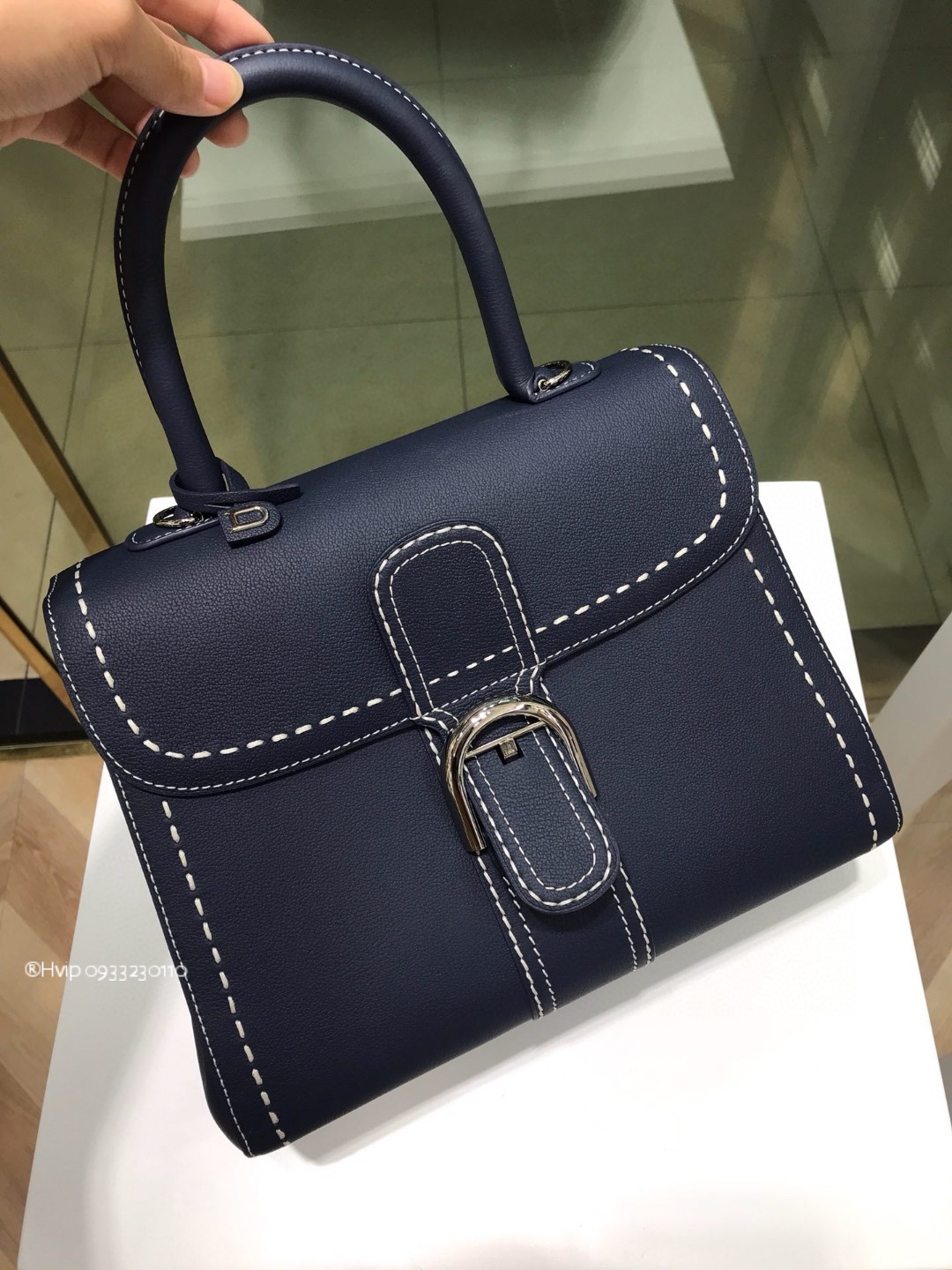 Delvaux Brillant MM Surpiqué grained Calf leather navy