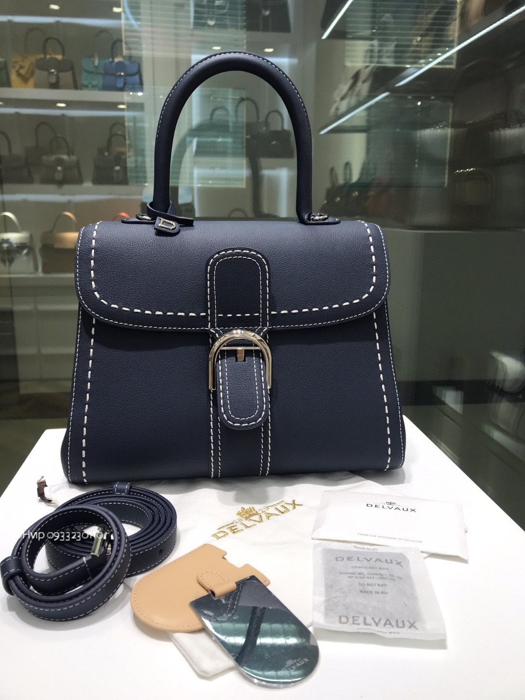 Delvaux Brillant MM Surpiqué grained Calf leather navy