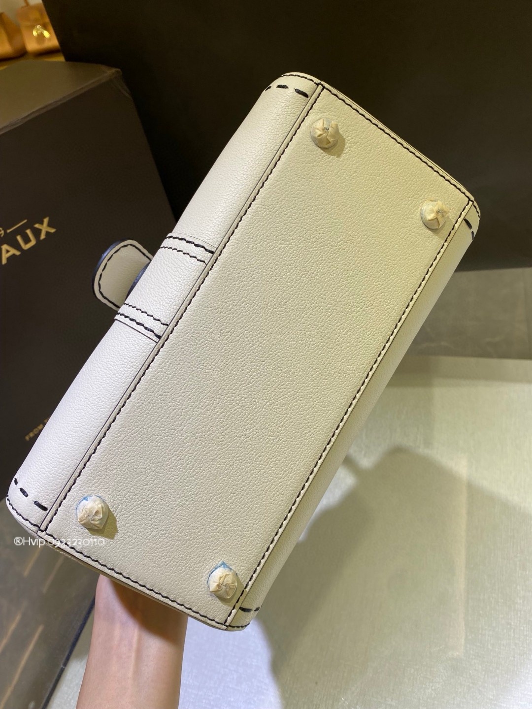 Delvaux Brillant PM Surpiqué grained Calf leather white