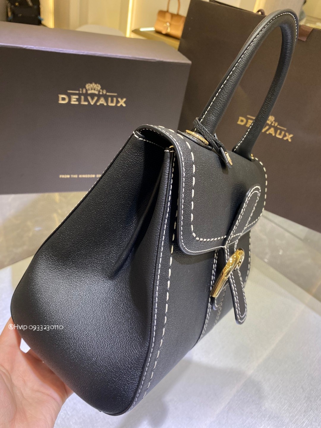 Delvaux Brillant MM Surpiqué grained Calf leather black
