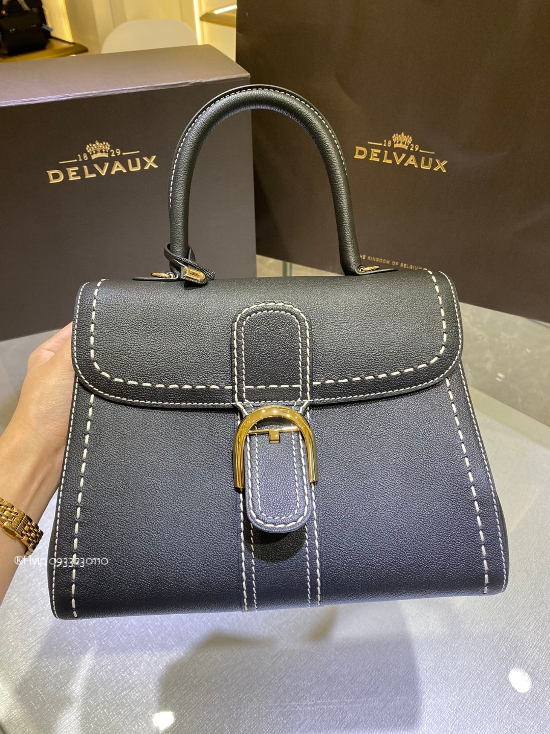 Delvaux Brillant MM Surpiqué grained Calf leather black