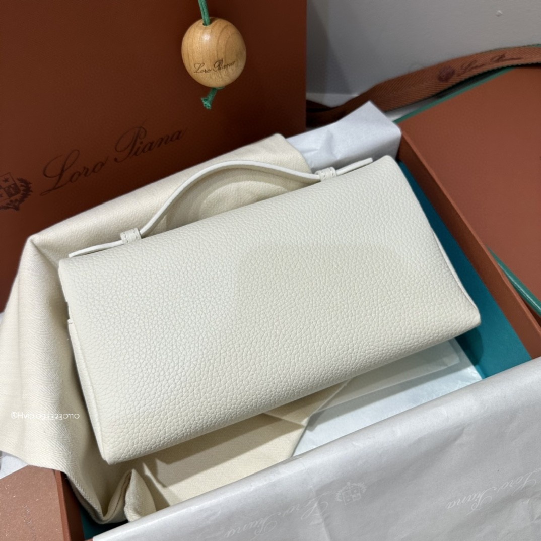 Loro Piana Extra Pocket L19 Grained Calfskin FAN4045 Whisper White (1615)