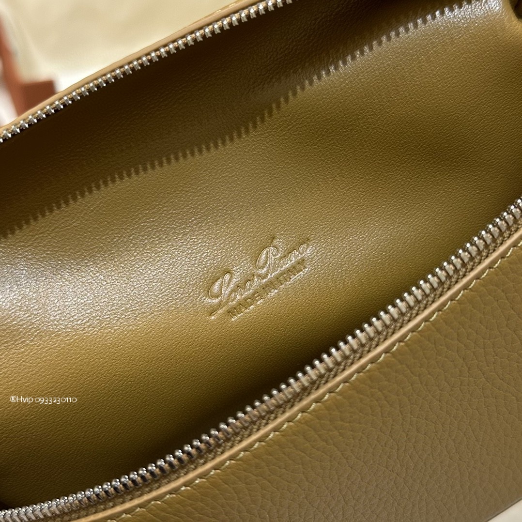 Loro Piana Extra Pocket L19 Grained Calfskin FAN4045