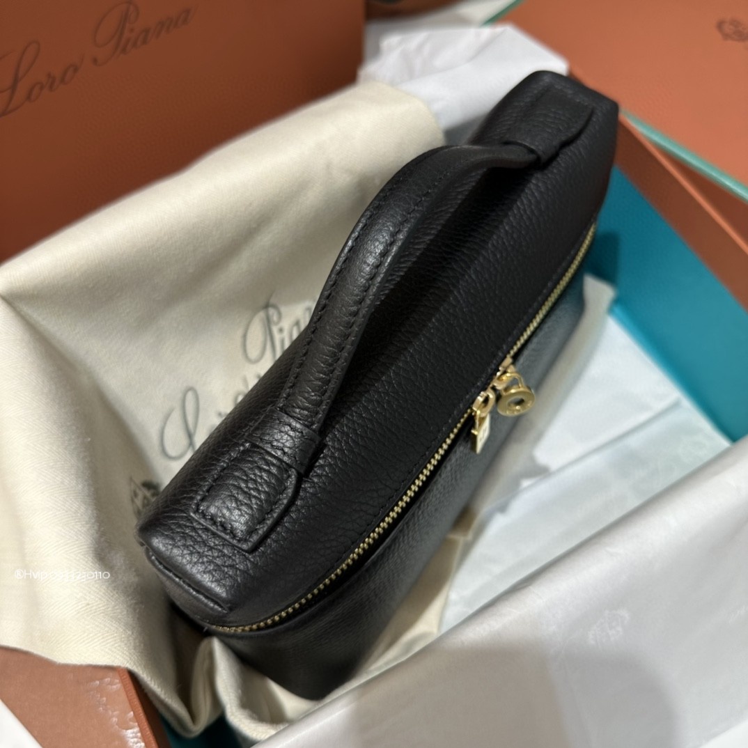 Loro Piana Extra Pocket L19 Grained Calfskin FAN4045 black (8000)