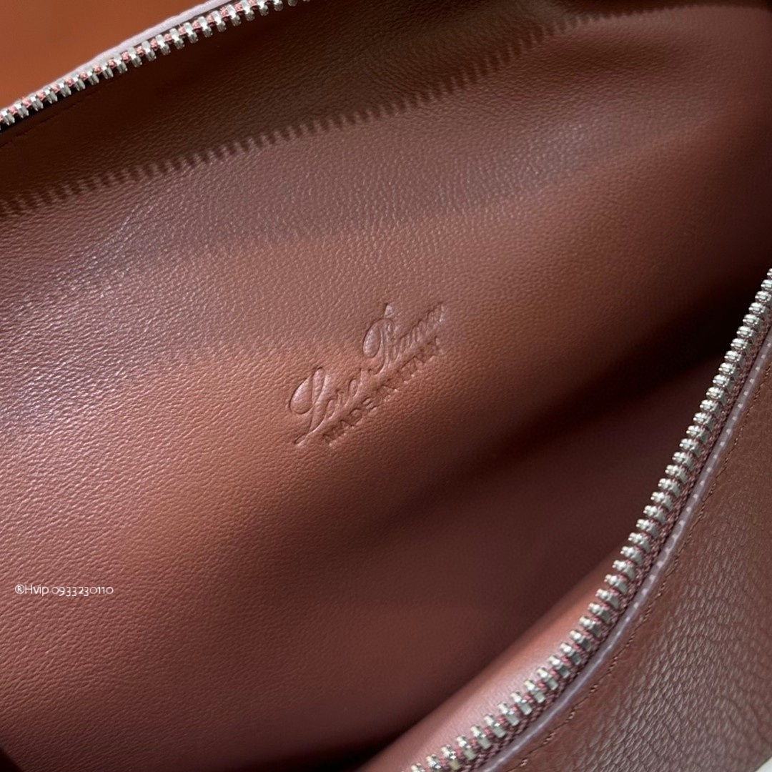 Loro Piana Extra Pocket L19 Grained Calfskin FAN4045 Loro Piana Kummel (P500)