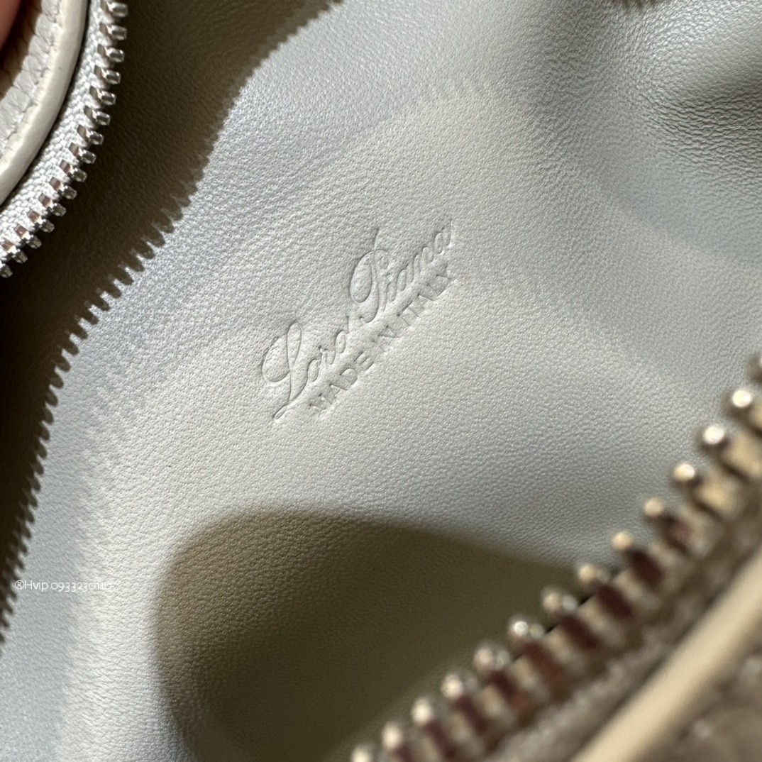 Loro Piana Extra Pocket L19 Grained Calfskin FAN4045