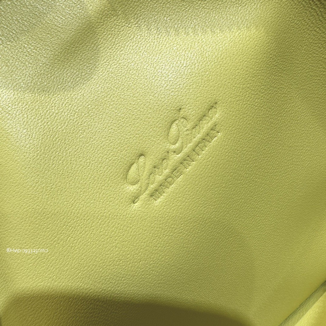 Loro Piana Extra Pocket L19 Grained Calfskin FAN4045