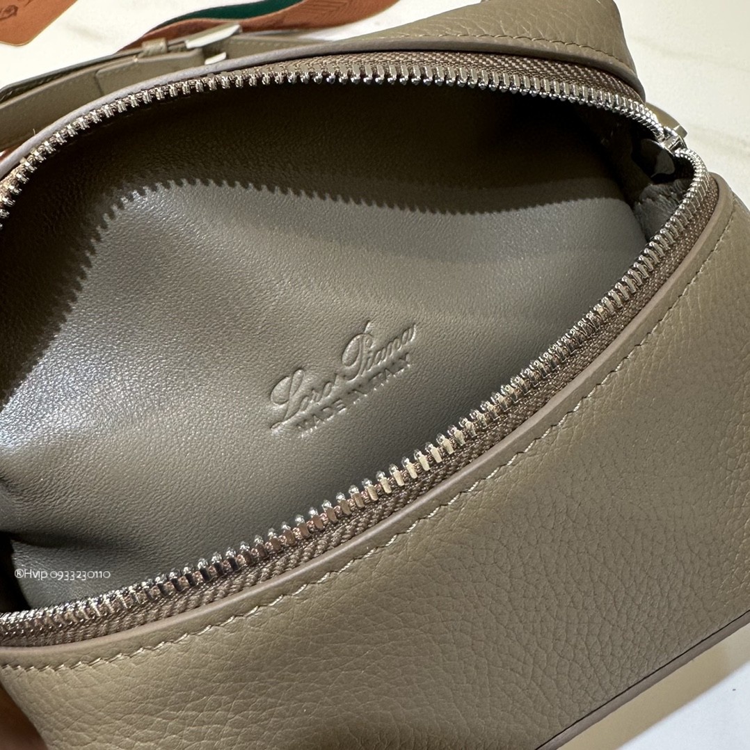 Loro Piana Extra pocket L16 Belt Bag
