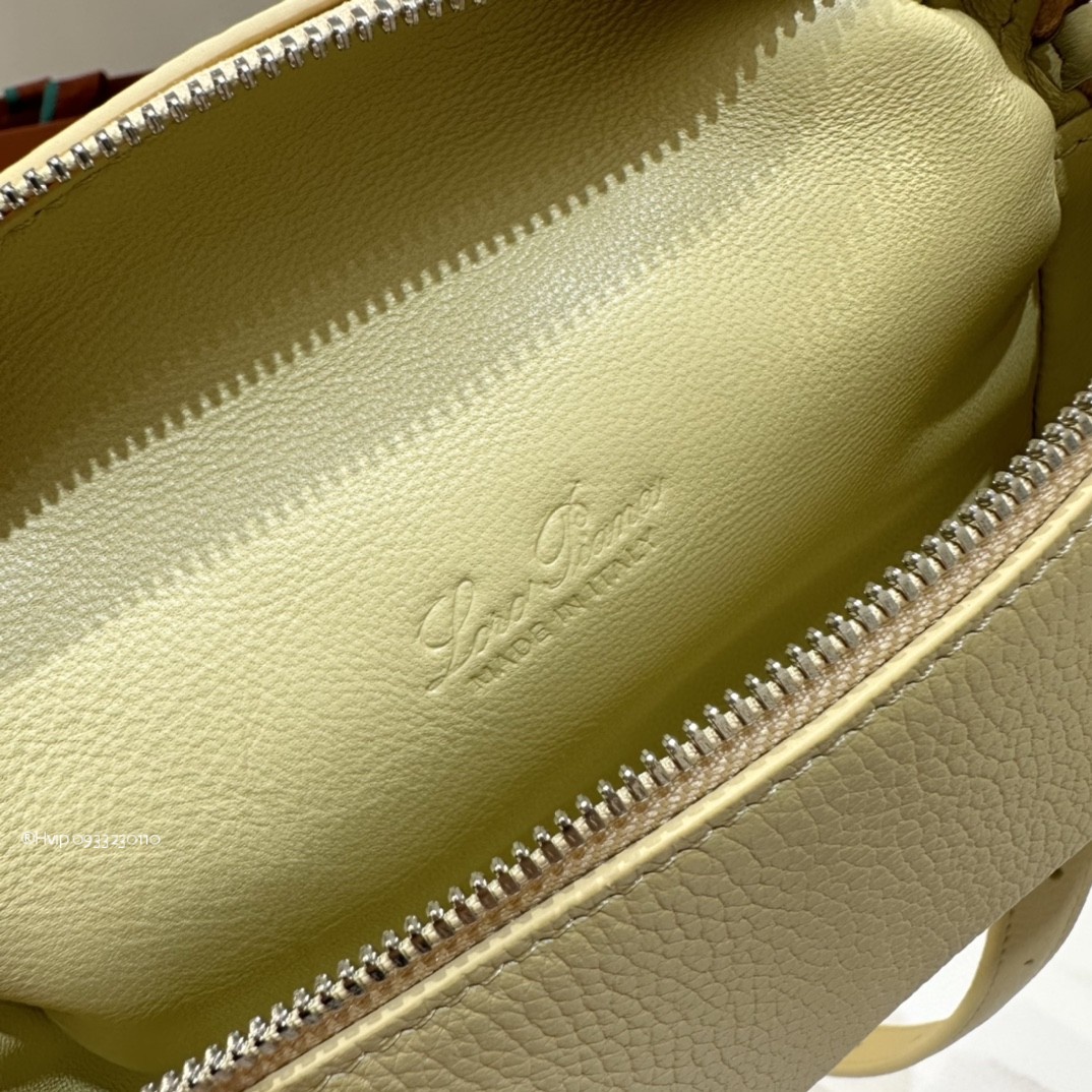 Loro Piana Extra pocket L16 Belt Bag